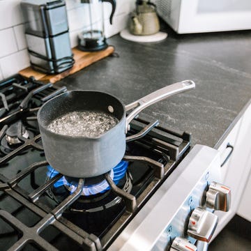 boiling water for weeds